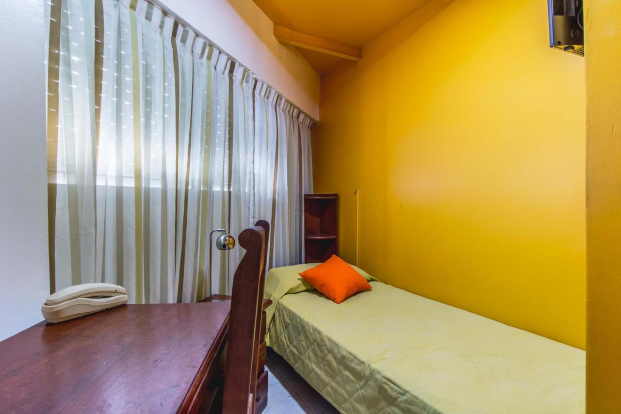 Master Hostel Borges Буэнос-Айрес Экстерьер фото